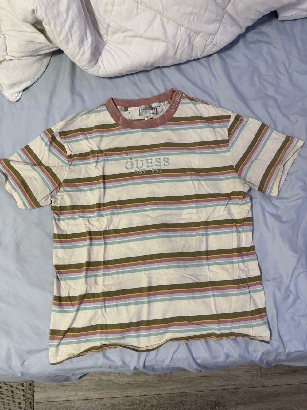 GUESS Multicolor Striped Crewneck T-Shirt in Cream, Pink & Olive